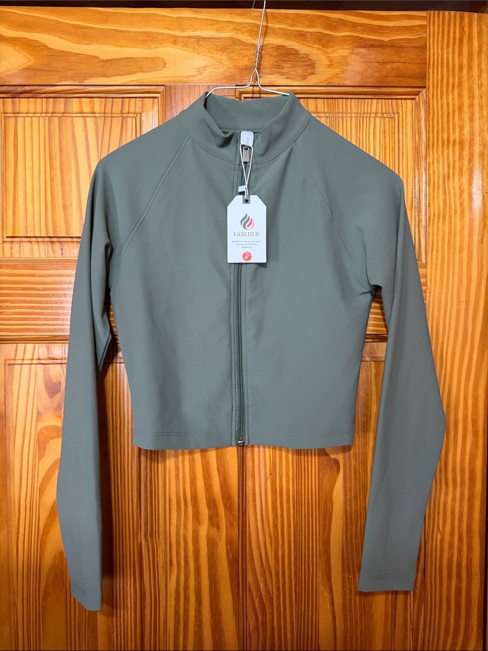 Laslulu Olive Green Cropped Zip-Up Jacket